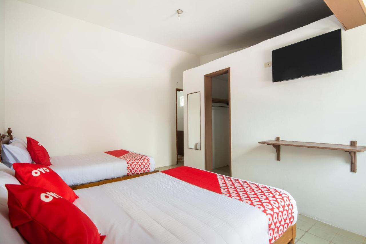Oyo Hotel El Arabe, Ксалапа Екстериор снимка