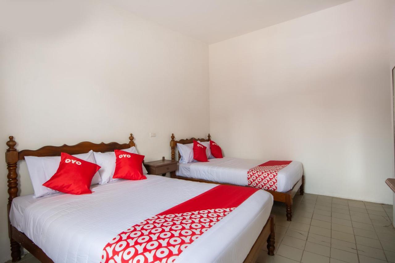 Oyo Hotel El Arabe, Ксалапа Екстериор снимка
